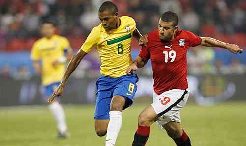 Фернандиньо и Виллиан сыграли за сборную Бразилии (видео)