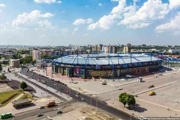 Суд постановил взыскать с Курченко 135 млн. гривен неустойки за стадион Металлист