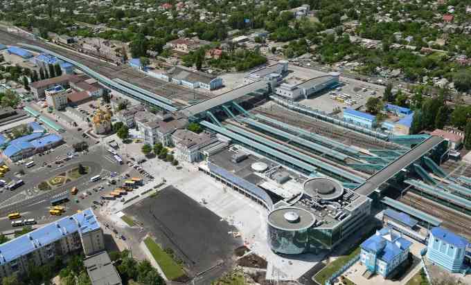 В Донецке открыли модернизированный ЖД вокзал