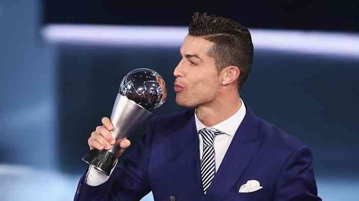 Роналду будет признан лучшим игроком года в мире по версии ФИФА - Marca