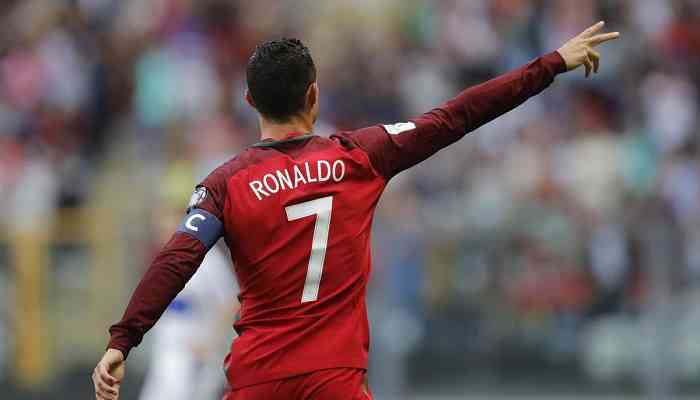 Роналду превзошел достижение Пеле по голам в составе сборной и приблизился к мировой топ-3